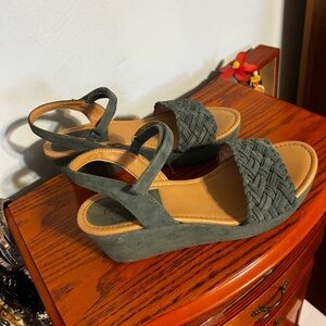 Me too wedge sandals